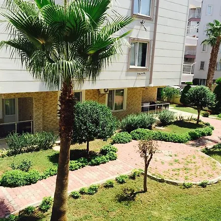 Aslan Apartment *